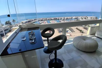 Image de Exclusive beachfront apartment
