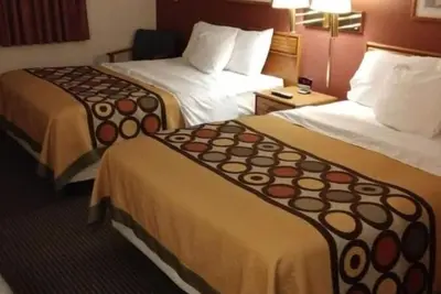 Image de Family-Friendly Stay Near Silver Lake & Nordic with Free Parking