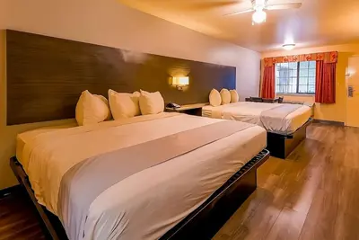 Image de Stylish Unit near Dairy Queen Yoakum with Parking and Swimming Pool Access