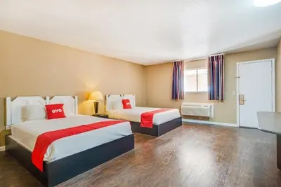 Image de Relax Near Attractions In Pet Friendly Unit W/ Free Parking