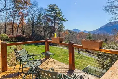 Image de Leggacy Heights – Mountain Views, Cozy Vibes, Minutes from Town