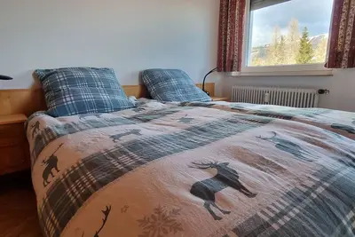 Image de Vacation above the clouds with lake view and mountain panorama! Pet friendly