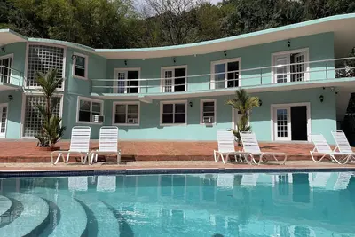 Toraille Waterfall Villas