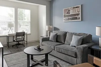 Image de Landing | Modern 2bd, Clubhouse, Yoga Studio