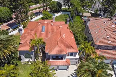 Image de 4b4b luxury home with 24hrs secuirity