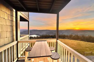 Image de Ml 268:  Ski-In Ski-Out • Epic View • Near Village