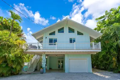 Image de Turtle House Islamorada - 3 Bed/3 Bath Pool Home, Private Beach, Best Location