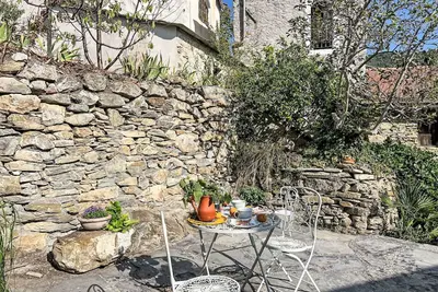 Image de Confortable appartement pour 6 personnes avec Wifi, Tv, terrasse et animaux admis
