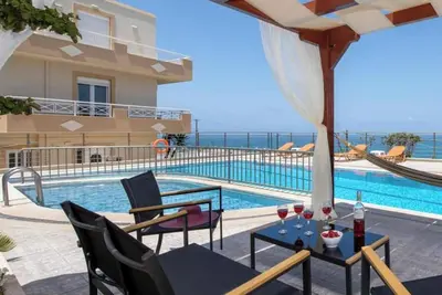 Image de Appartement '2 Une Chambre' avec Vue sur la Mer, Wi-Fi et Climatisation