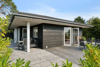 Image de \"Alvia\" - 1. 6km from the sea by Interhome