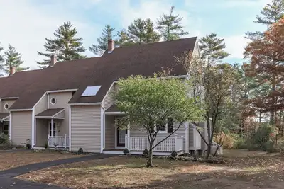 Image de Spacious Townhouse l Retreat on Pawtuckaway River