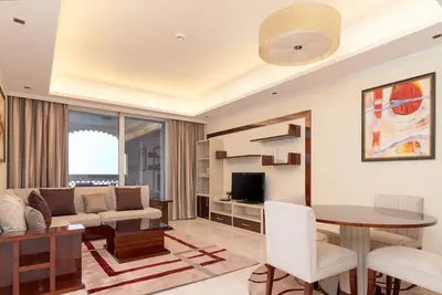 Image de Spacious Beachfront 2br with Maids Room in Grandeur