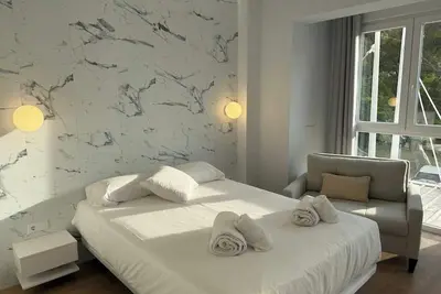 Image de Diseño y estilo junto a la Playa de Valencia