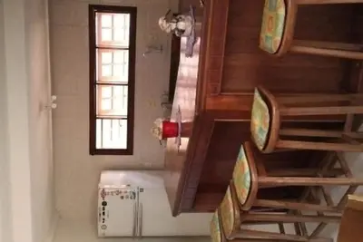 Image de Casa com trilha para reserva nacional do surf em terreno compartilhado