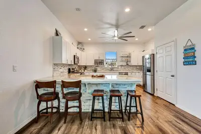 Image de Waterfront with Ocean Access in Bradenton