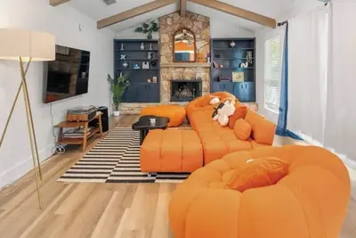 Image de Hestia:3br/2ba | South Austin near SoCo & Downtown