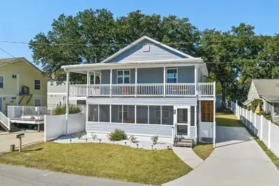 Image de Got Wags Ocean View Haven Upper Level 2 Br Close to Beach