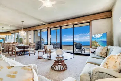 Image de Makena Surf F206 Beachfront Resort - 2 Bedroom Oceanfront Condo