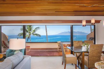 Image de Ocean Views of Molokini - Makena Surf F304