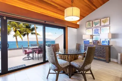 Image de Beachfront Condo with Postcard Views - Makena Surf F306