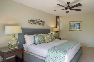 Image de Spacious Condo on Local-Favorite Beach