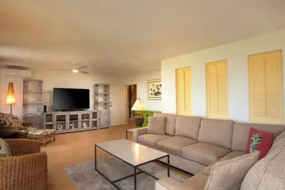 Image de Walk to Waves, Pool, & Resort Amenities