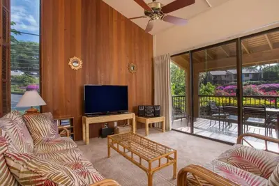 Image de Spacious Condo on Favorite Local Beach