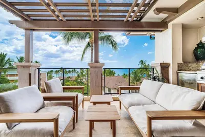 Image de Recently Renovated & Professionally Managed Ocean View Villa