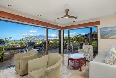 Image de Ocean Views in the Heart of Wailea | Elua Village 2005