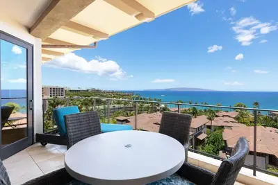 Image de Conde Nast Award Winning Property - Wailea Beach Villas Ph504