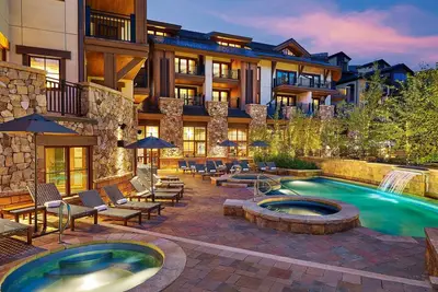 Image de 5-Star Sebastian Residence: Luxury Condo w/Breathtaking Vail Views. Sleeps 8-12