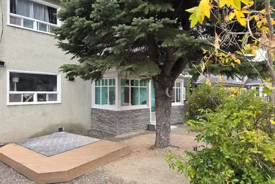 Image de Cozy Downtown\nCampbellton - Walk to Cafés\n& Shops