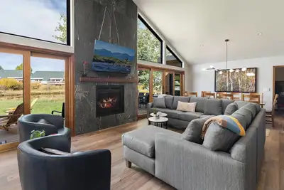 Image de Pond Peak Place | Hot Tub | Fire Pit | Water Views