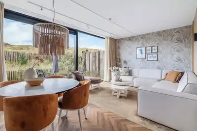 Image de Luxury and atmosphere with a garden and dune views