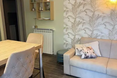 Image de New apartment with a pool just steps from the lake