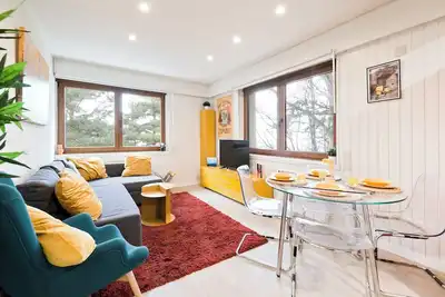 Image de Comfort and Adventure in La Pinilla Skiing and MTBing