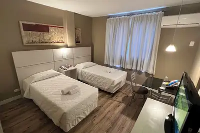 Image de 2 Comfortable Executive Double Twin Room in Downtown Curitiba for Easy Exploring