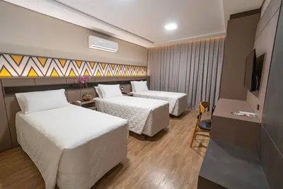 Image de Perfect for Three! Superior Triple Stay with 3 Twin Beds for Shared Comfort