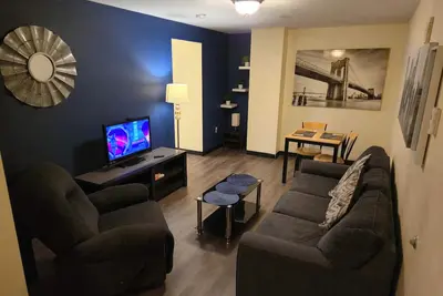 Image de 2 Bedroom Downtown Apt|Clean and Safe|