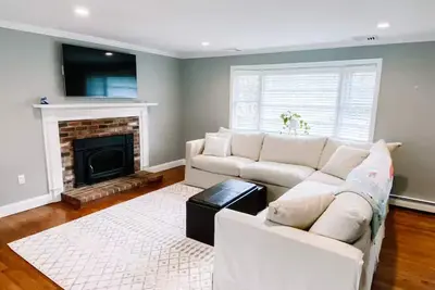 Image de Chatham+Harwich:3bd/2ba/Outdoorshower/deck+Ac