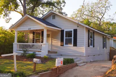 Image de 3-bedroom house in pleasant Atlanta with Ac