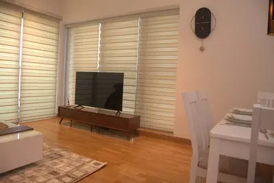 Image de Yara Colombo-Two Bedroom luxury Condo in Colombo