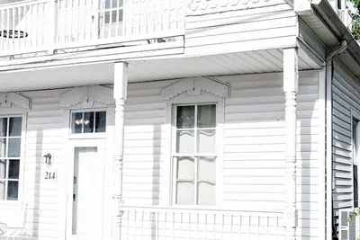 Image de White House on Market