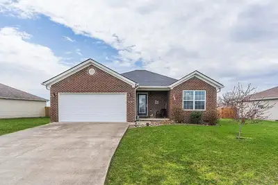 Image de Cozy 3-bedroom 2-bath house with Ac in Berea