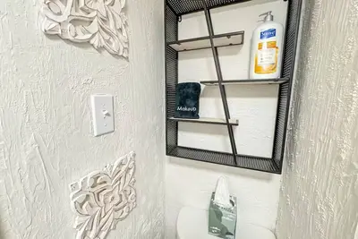 Image de New - Mins to Manchester - Concord - River Views