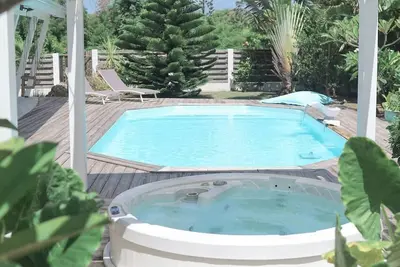 Image de Villa White Paradise - Cosy et Familiale avec piscine et jardin privé