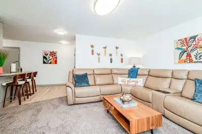 Image de Happy Hideaway Loft - Remodeled 2bd on 34th