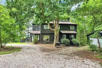 Image de Private Mountain Retreat Near Sewanee | 2 Homes, Sleeps 20