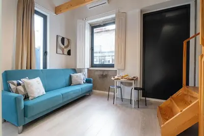 Image de Courtyard T1 Apartments with Bbq by HostWise