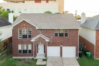Image de Pet-Friendly 3br | Near First Colony Mall